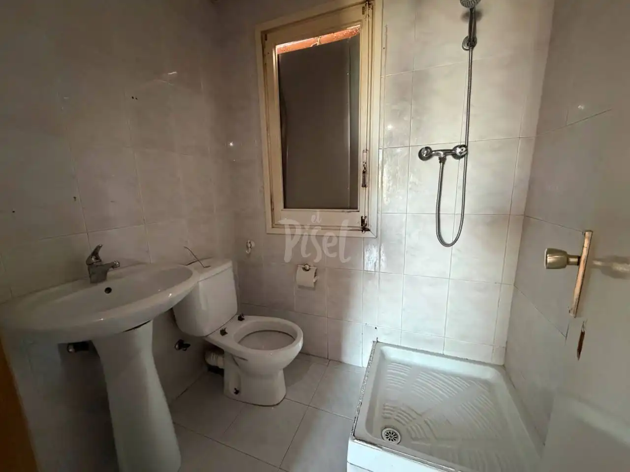 Bany de Pis en venda en Tarragona