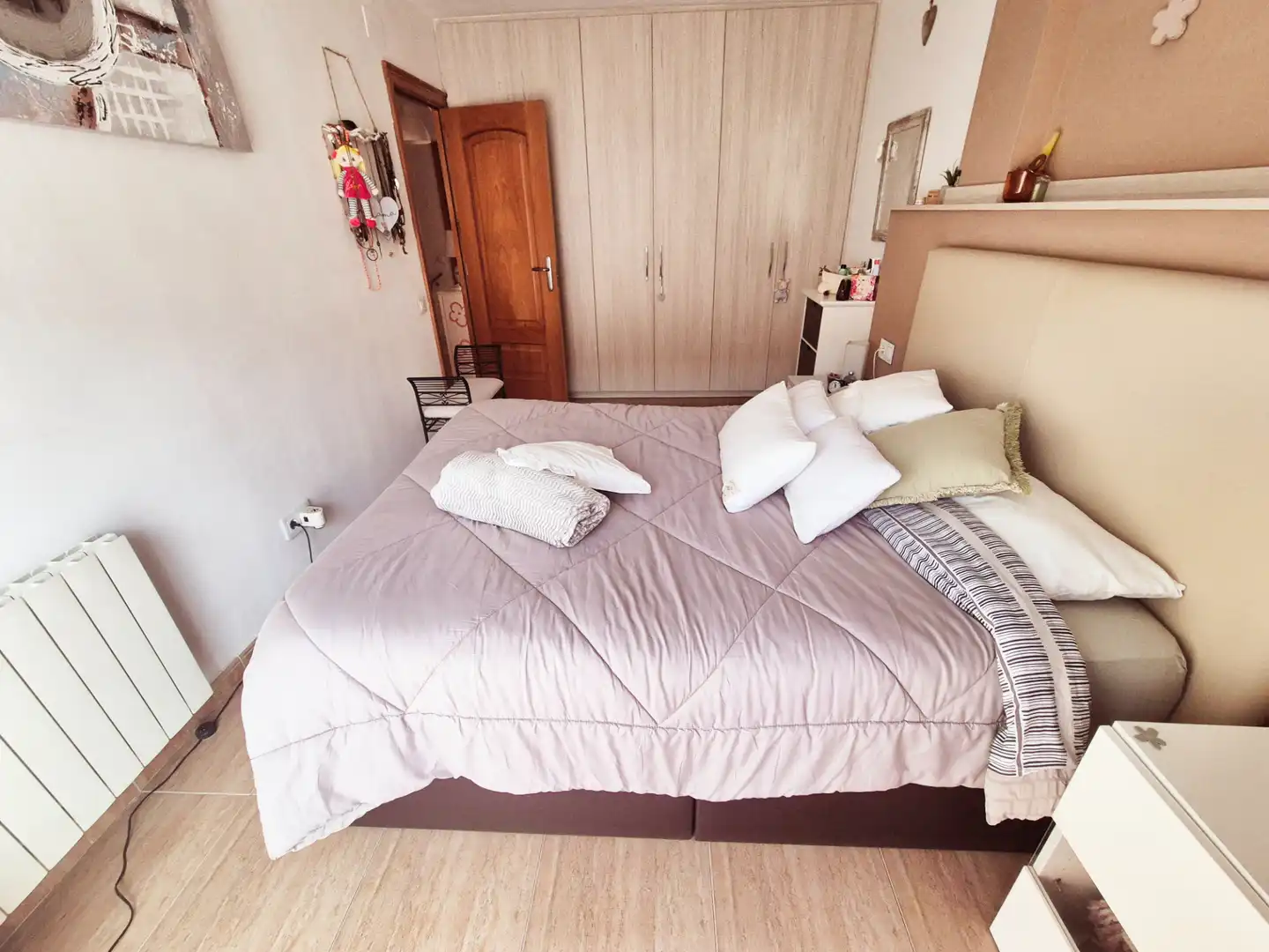 Habitación de Casa adosada en venta en Malgrat de Mar con Aire acondicionado, Calefacción y Jardín privado