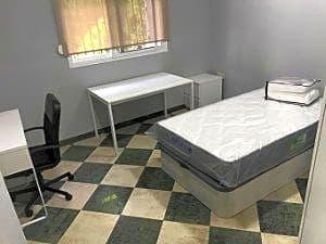 Foto 4 de Planta baixa per a compartir a Lope de Rueda, Fuente Alegre - El Chaparral - Los Morales, Málaga