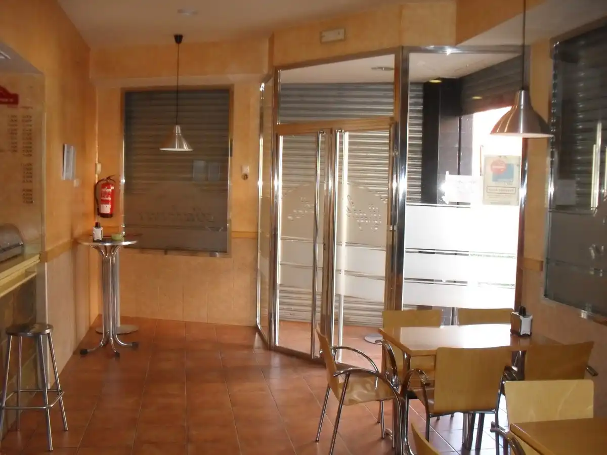 Local comercial en venta en Maria Auxiliadora - Barriada de Llera, imagen 8