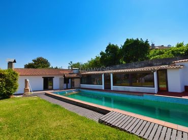 Villa avec piscine à vendre à LUGAR ANTA