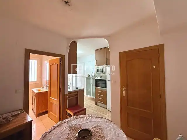 Habitación de Piso en venta en Madrid con Calefacción