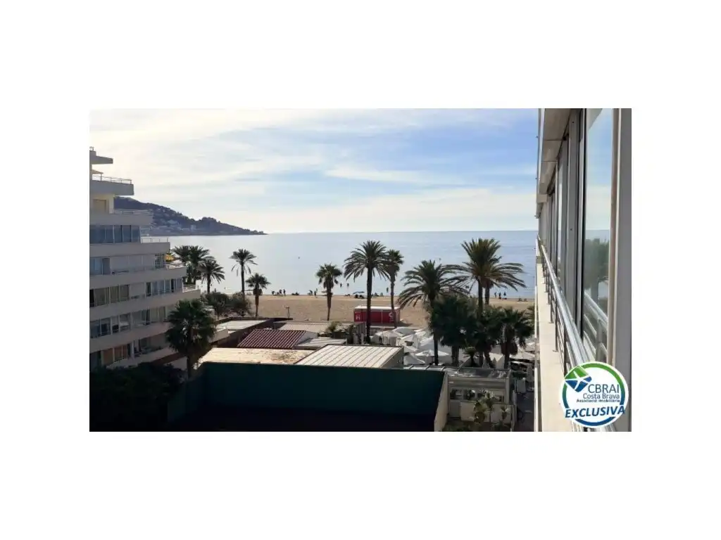 Appartamento con piscina in vendita a Travessia Gola Estany