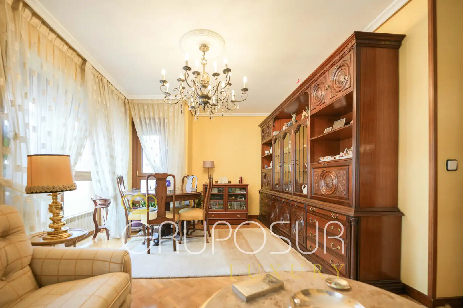 Sala d'estar de Pis en venda en Valladolid amb Calefacció, Parquet i Forn