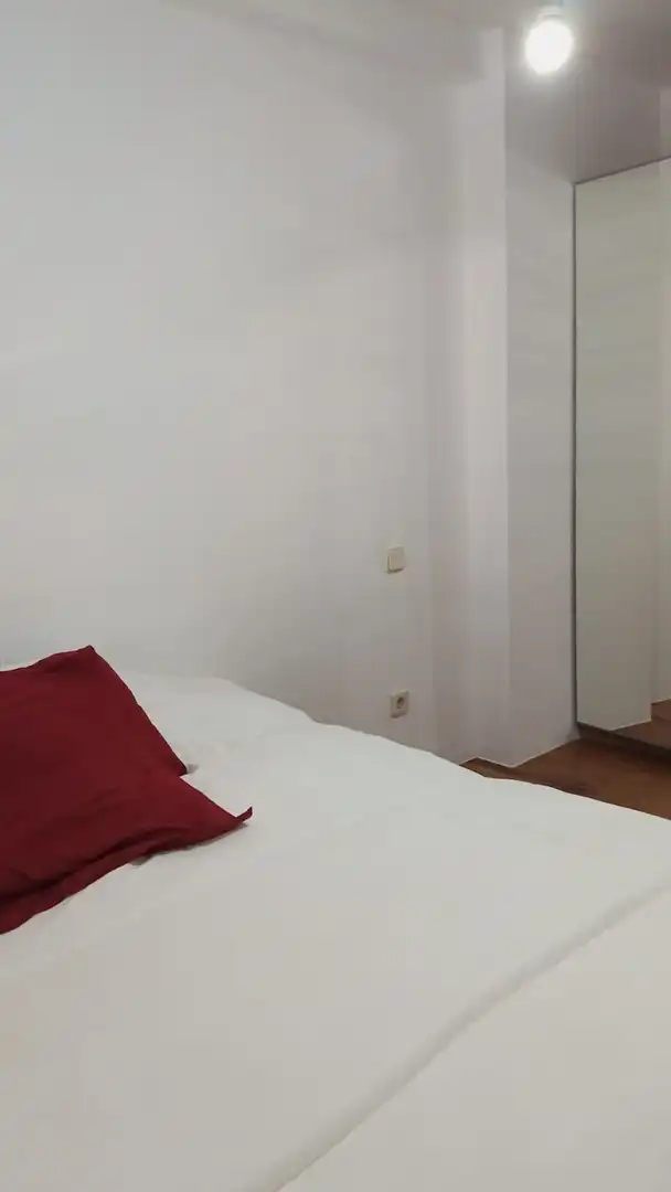 Bedroom of Flat for rent in Leganés  with Air Conditioner, Heating and Private garden