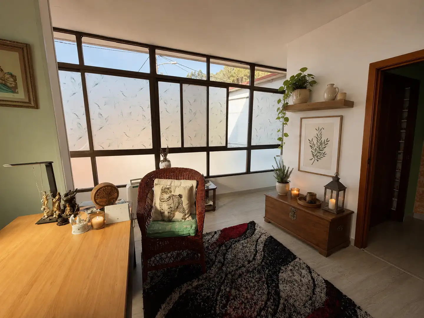Sala de estar de Casa adosada en venta en Mondariz con Calefacción, Jardín privado y Amueblado