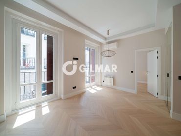 Piso con ascensor en venta en Centro