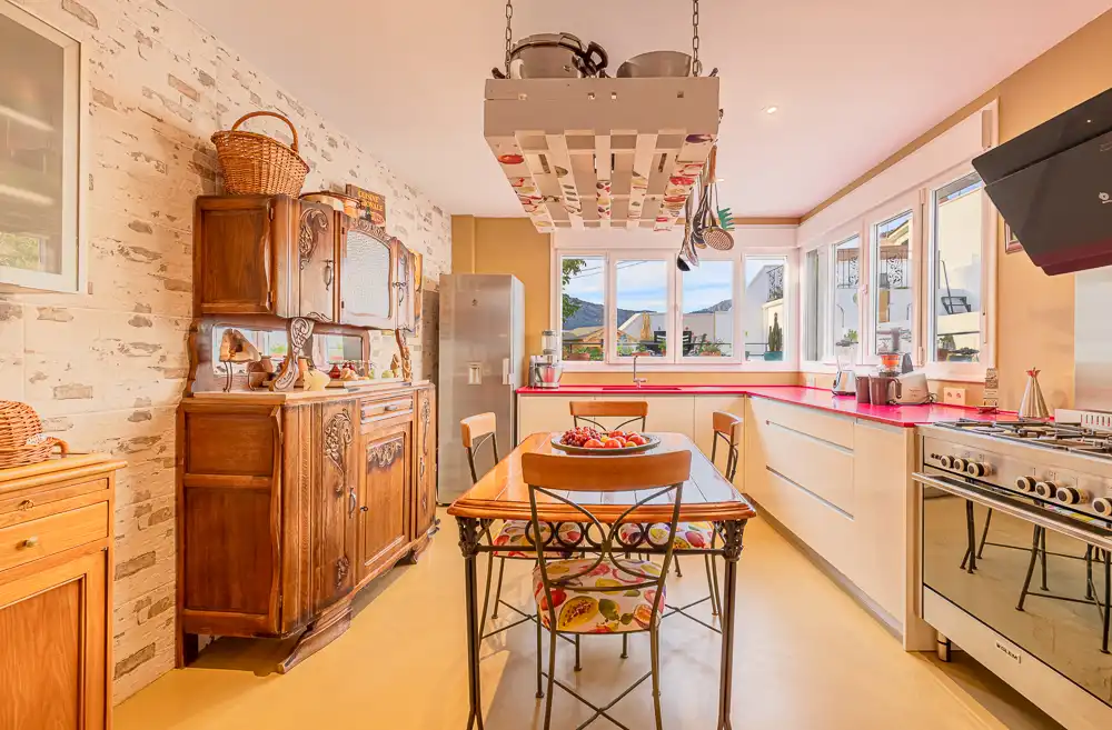 Kitchen of Country homes for sale in Alfarnatejo  with Air Conditioner, Heating and Private garden