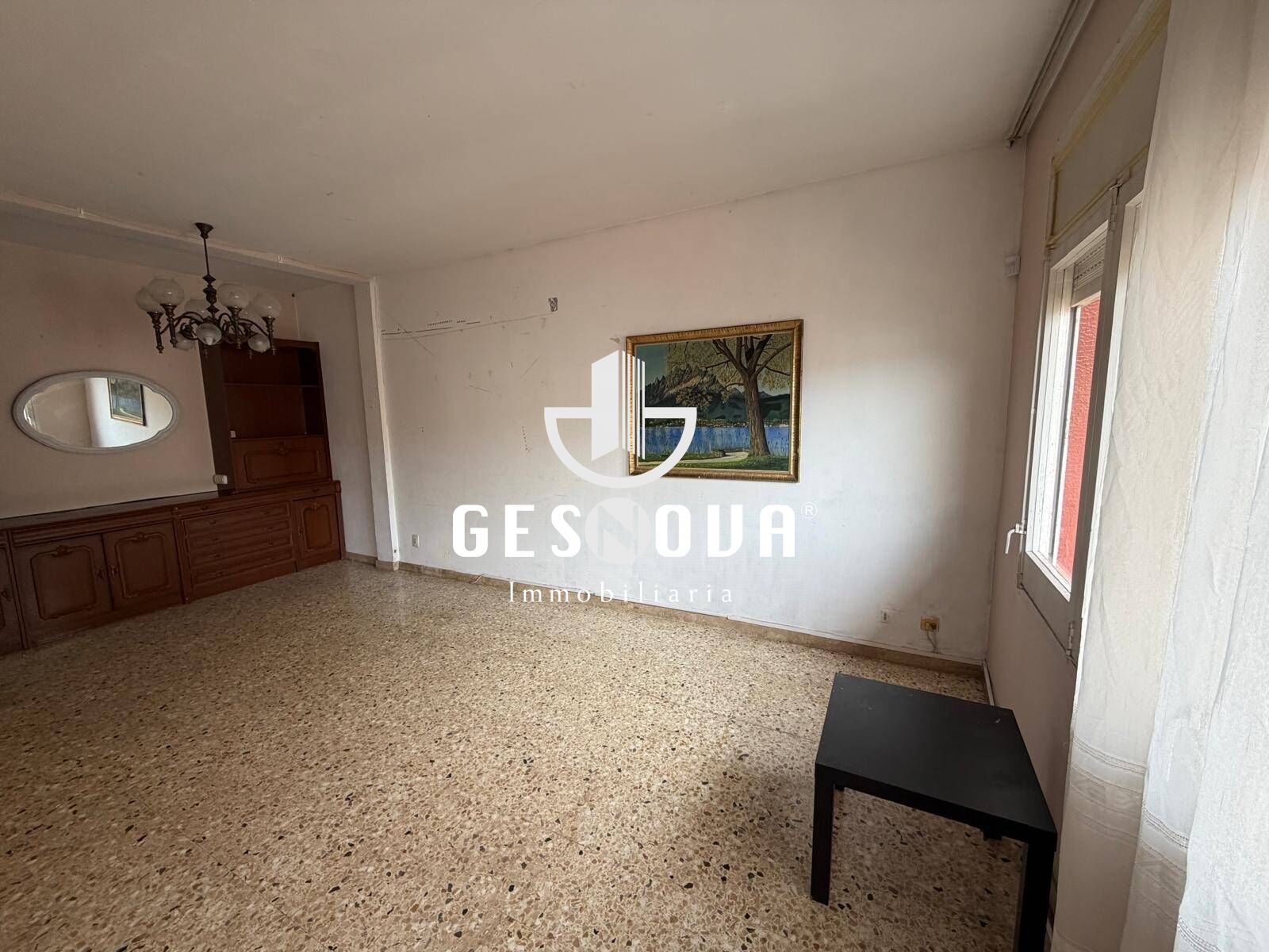 Exterior view of Flat for sale in L'Hospitalet de Llobregat  with Balcony