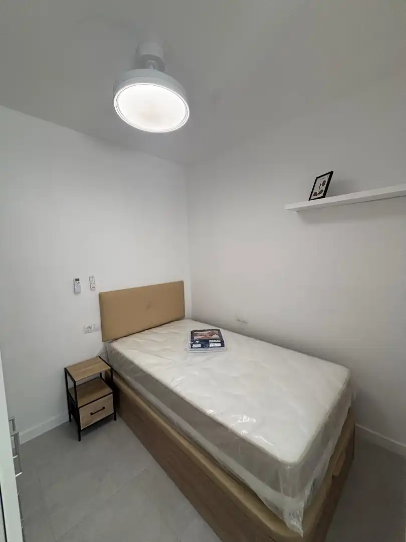 Habitació a Calle Maestro Priego López, 17, Ciudad Jardín - Zoco