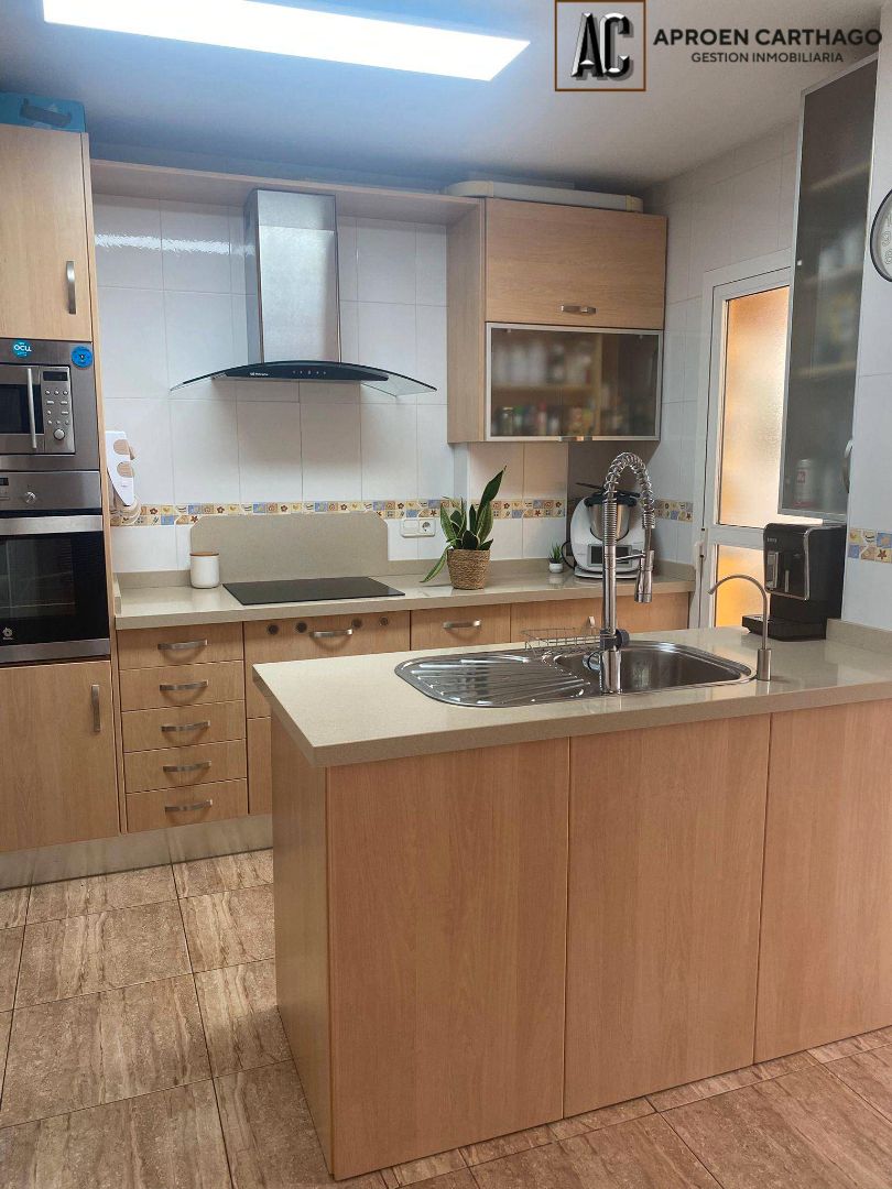 Cuina de Pis en venda en La Unión amb Aire condicionat, Calefacció i Terrassa