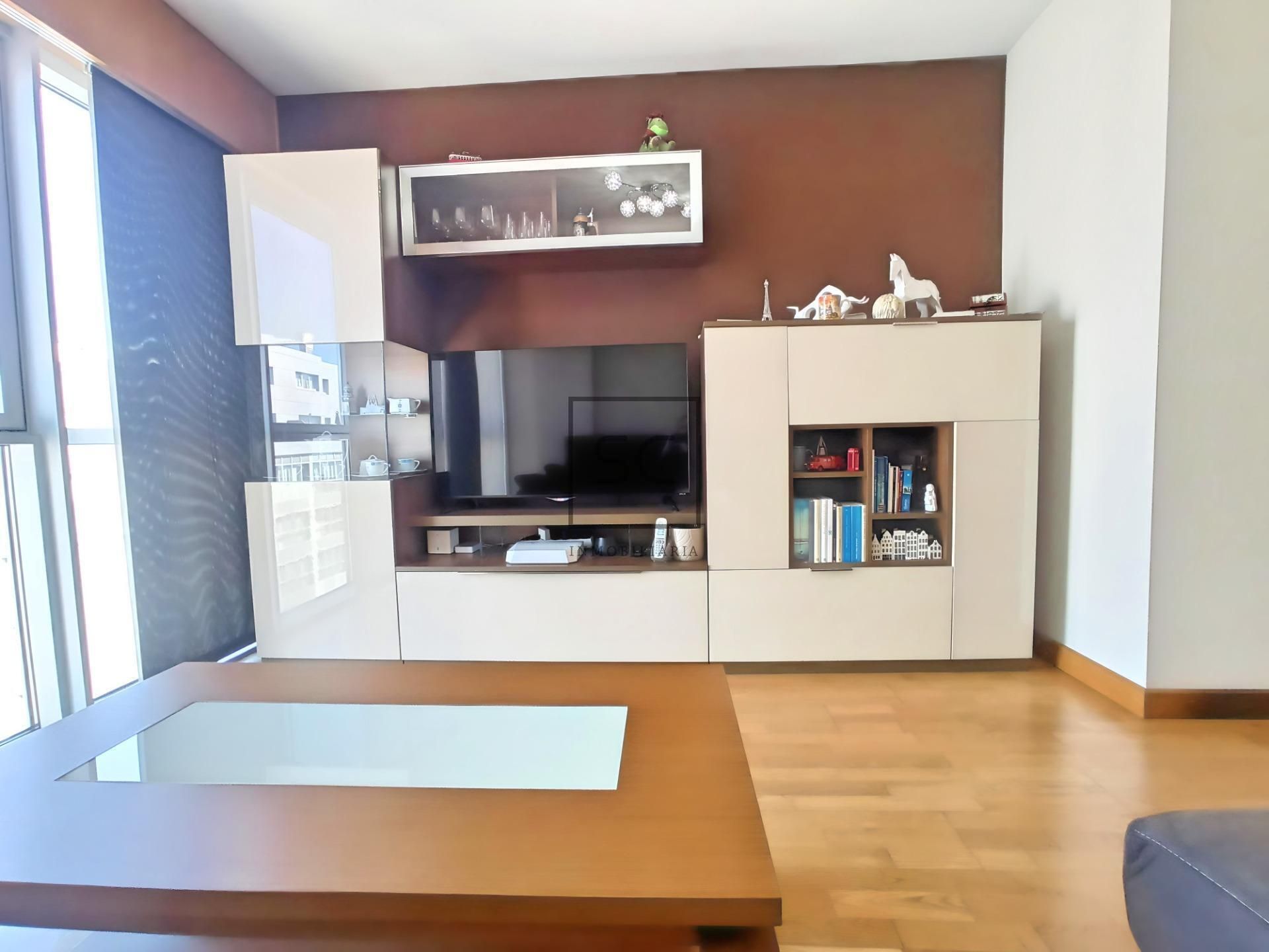 Sala d'estar de Apartament en venda en Narón amb Calefacció