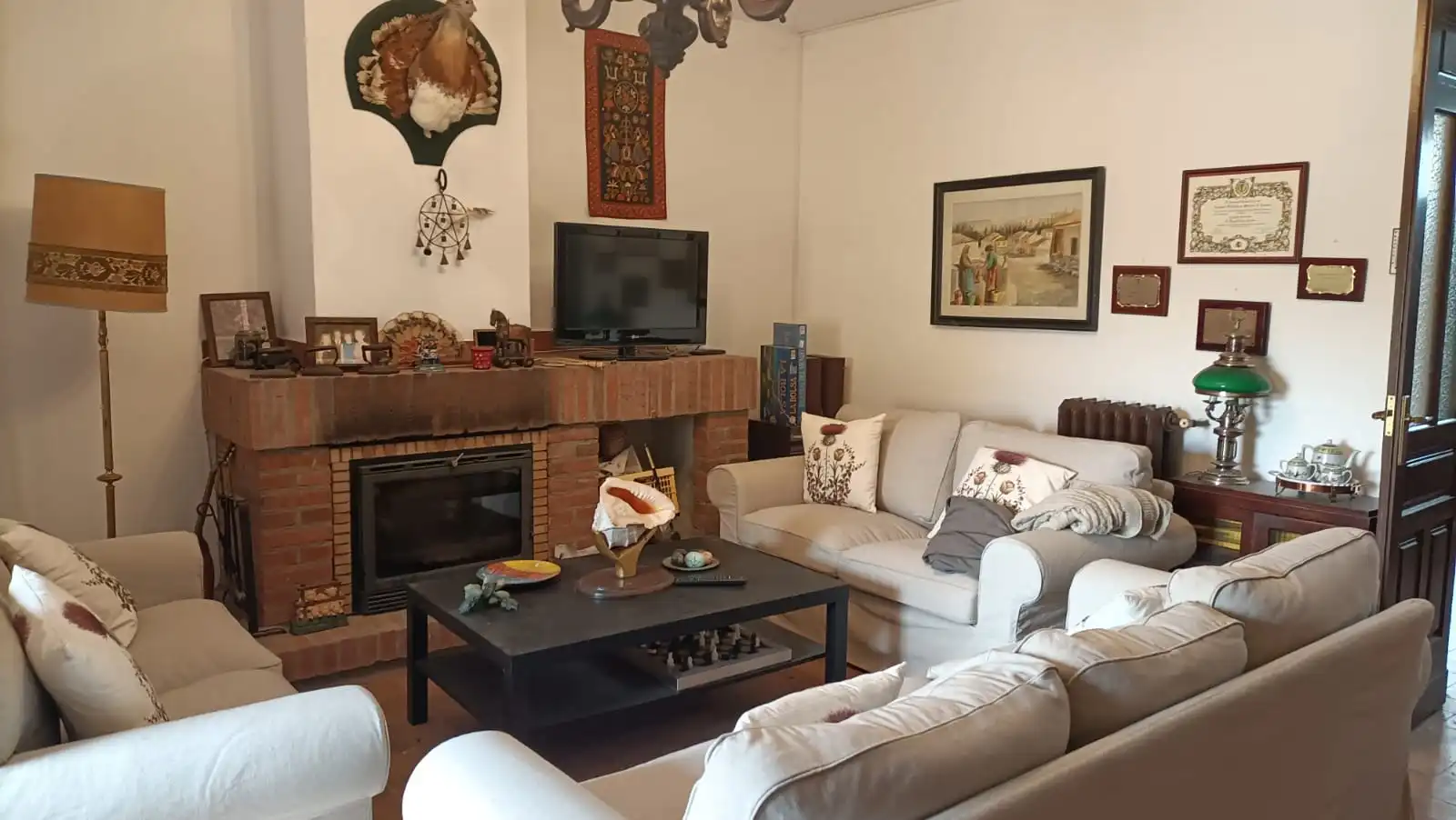 Sala de estar de Casa o chalet en venta en Hornillos de Eresma con Calefacción, Jardín privado y Terraza