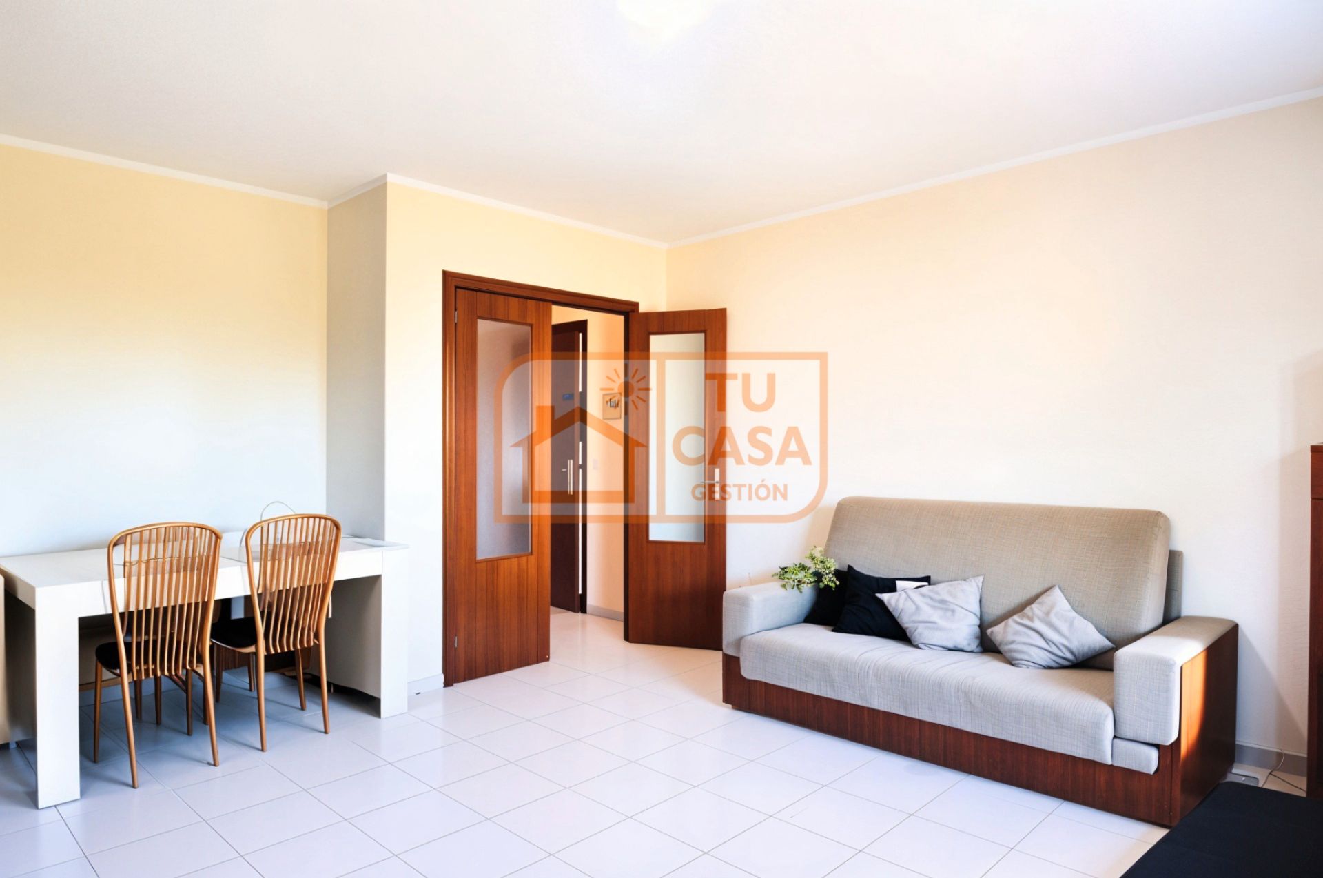 Sala d'estar de Pis en venda en Malpartida de Cáceres amb Terrassa, Traster i Moblat