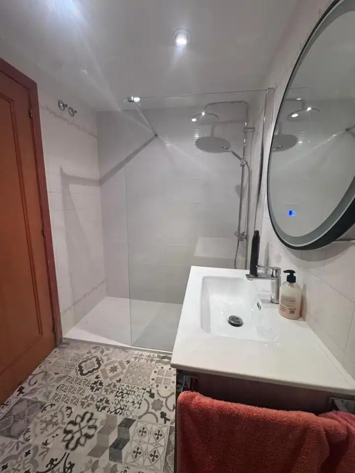 Bathroom of Flat for rent in Cullera