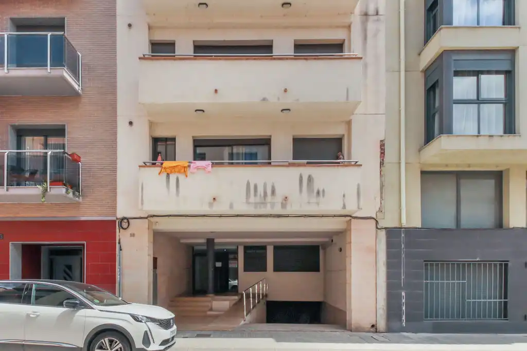 Piso con terraza en venta en Carrer Juan de Àustria 25