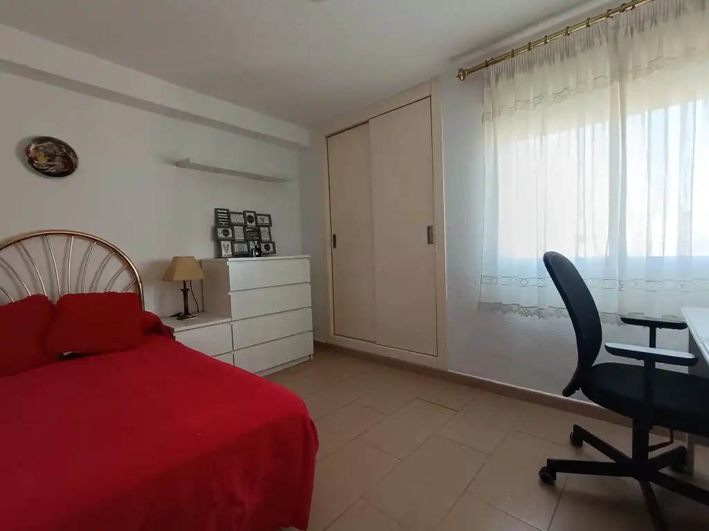Schlafzimmer von Wohnung zur Miete in Córdoba