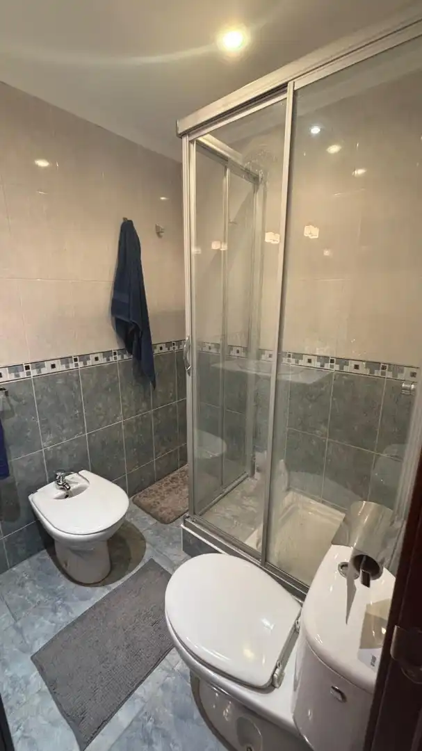 Badezimmer von Wohnung zum Verkauf in Ramales de la Victoria mit Heizung, Terrasse und Möbliert
