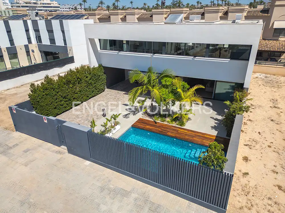 Terrace of Houses for sale in Elche / Elx  with Air Conditioner, Heating and Private garden