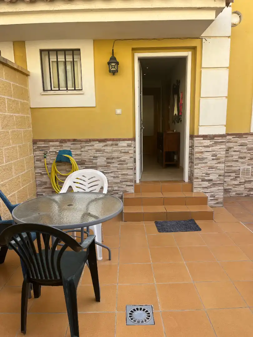 Casa adosada en venda en Alhaurín de la Torre amb Aire condicionat, Traster i Piscina comunitària