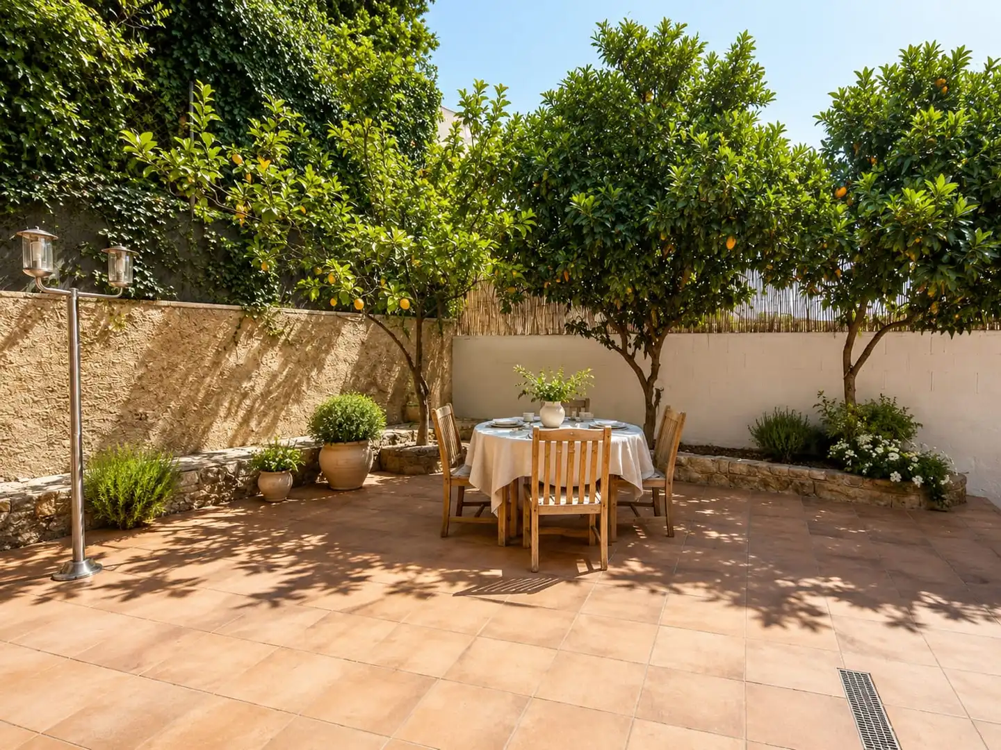 Terraza de Casa o chalet en venta en Badalona con Aire acondicionado, Calefacción y Jardín privado