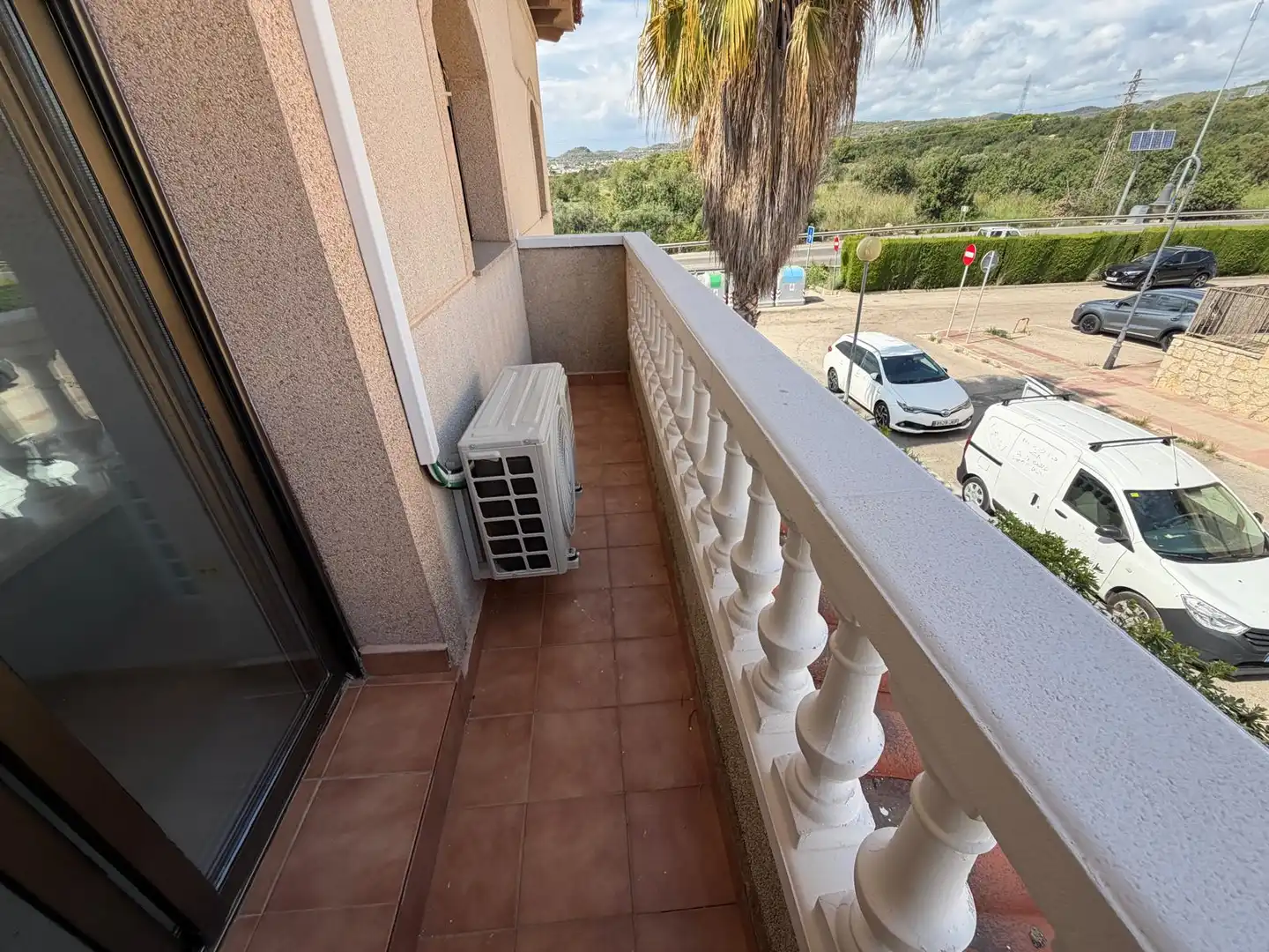 Maison mitoyenne avec terrasse à louer à Carrer del Vallespir, imagen 26