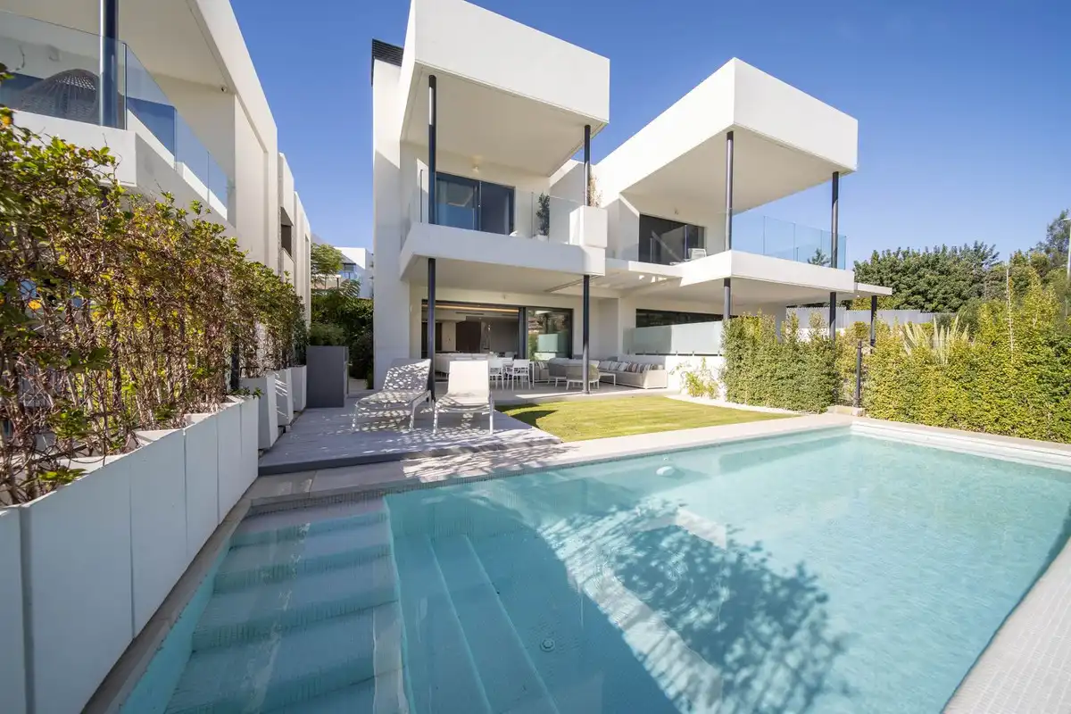 Reihenhaus mit Pool zum Verkauf in Marbella - Marbella,Calle Birdie, imagen 2