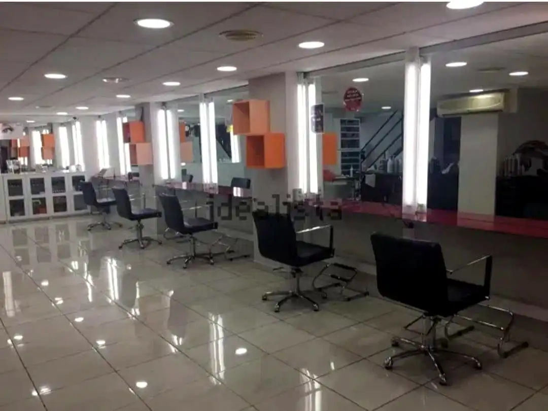 Business premises for sale in De Benavides