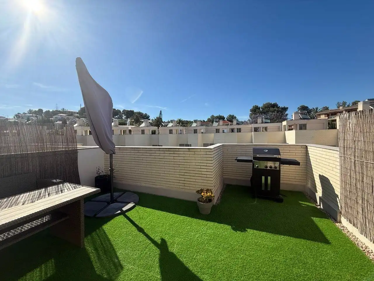 Terraza de Casa adosada de alquiler en Alginet con Aire acondicionado, Trastero y Amueblado