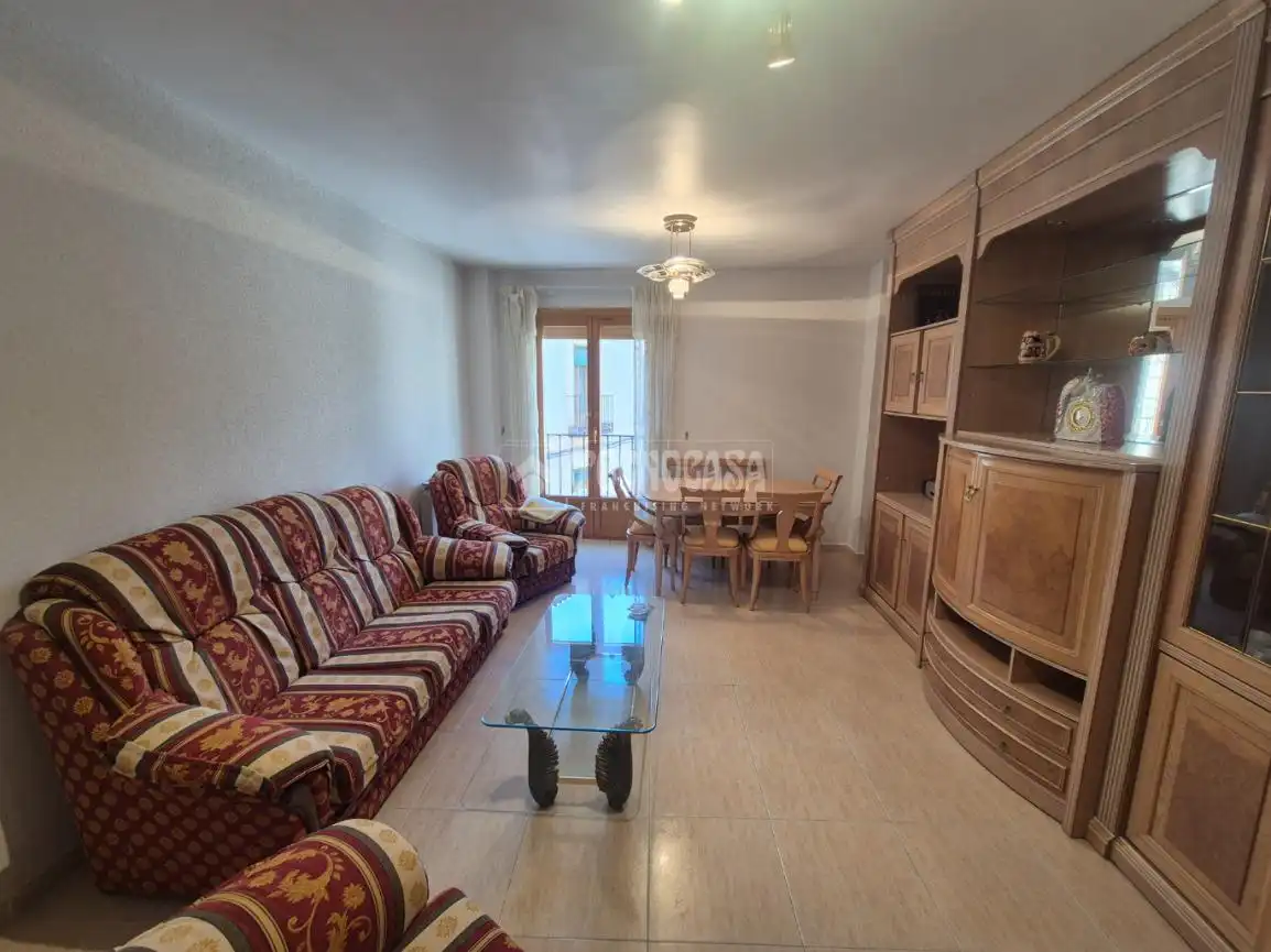 Sala de estar de Piso en venta en Sigüenza con Aire acondicionado, Calefacción y Balcón