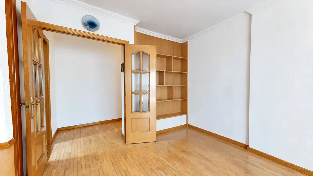 Piso en venta en Mejorada del Campo con Calefacción, Terraza y Trastero