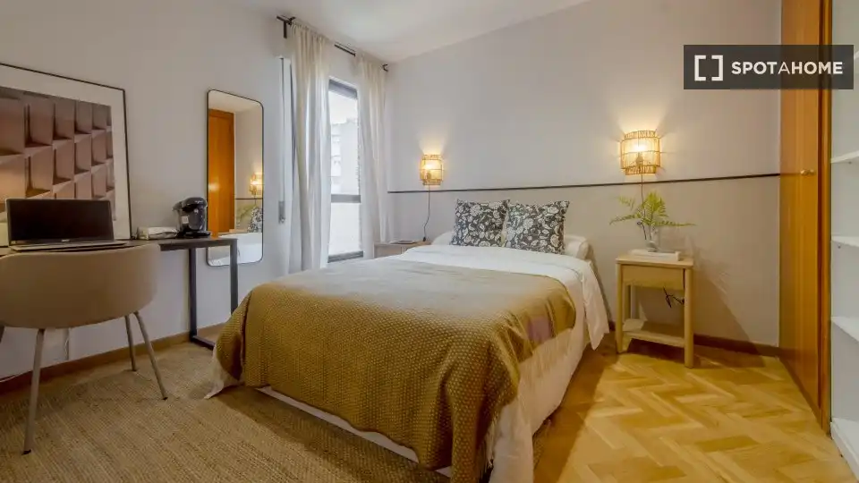 Room in Estrella