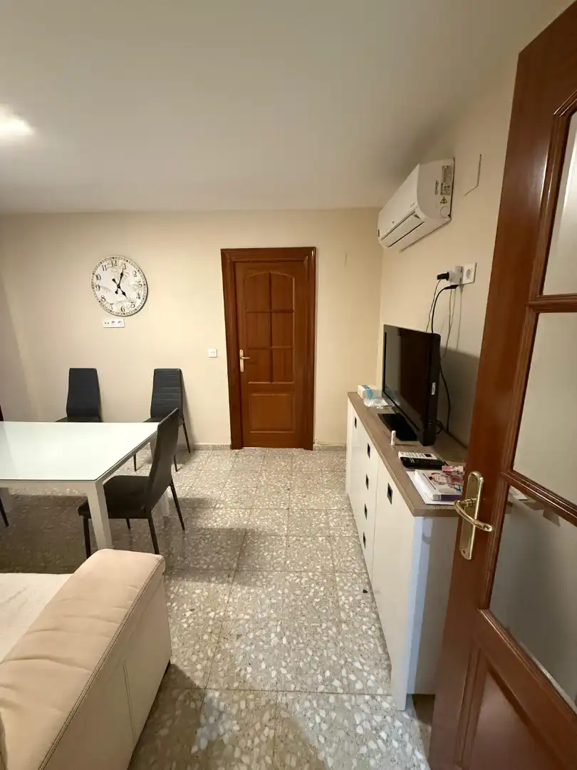 Sala de estar de Piso para compartir en Jaén con Amueblado