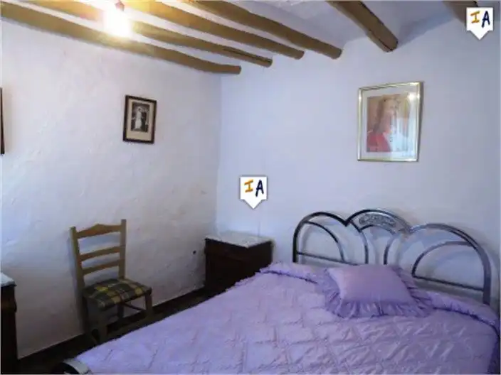 Dormitori de Casa adosada en venda en Loja amb Traster