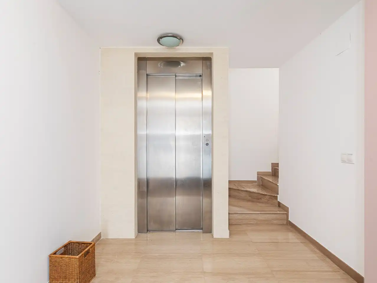 Villa mit Pool zur Miete in carrer eramprunya 35, imagen 7
