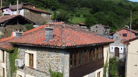 Foto 2 de Casa adosada en venda a Ponga, Asturias