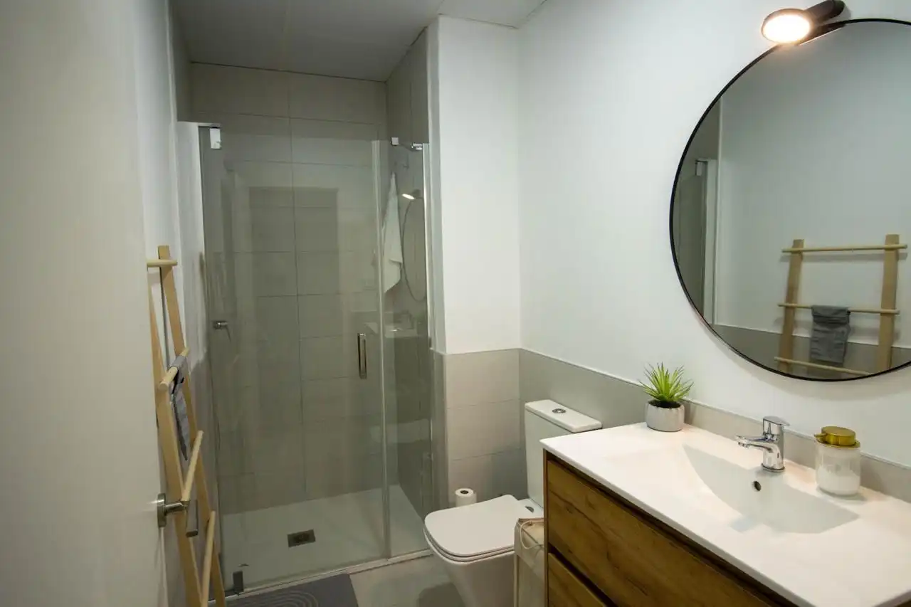Bathroom of Flat for rent in Sant Joan d'Alacant  with Air Conditioner and Terrace
