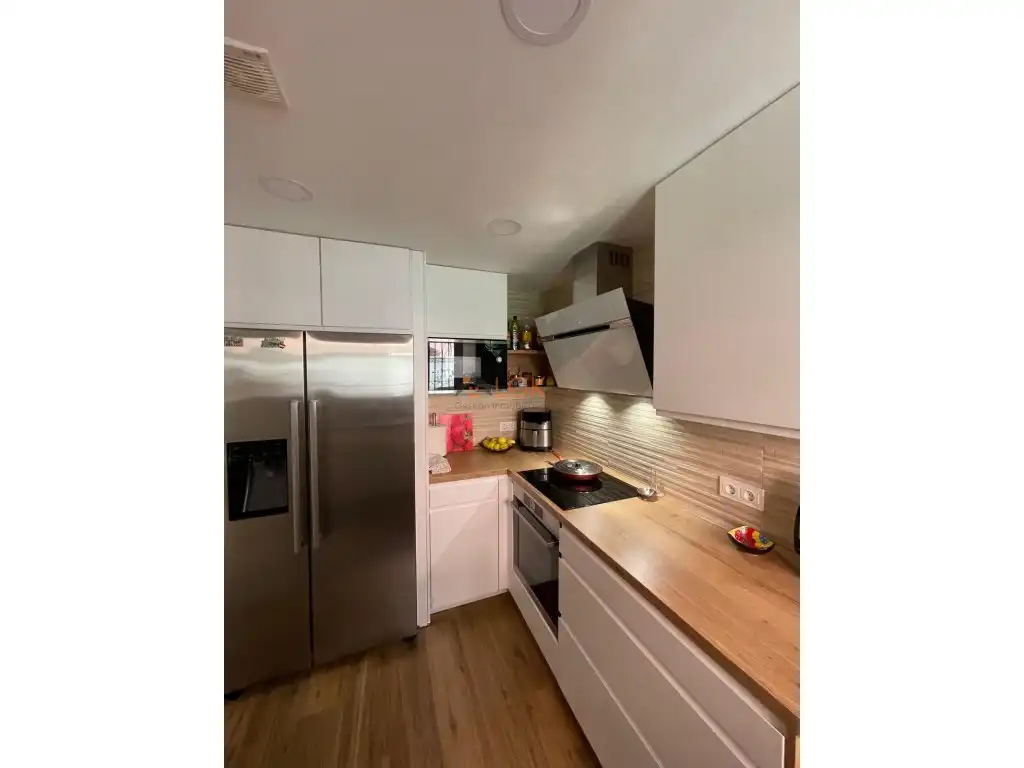 Cocina de Piso en venta en Rincón de la Victoria con Aire acondicionado, Terraza y Piscina