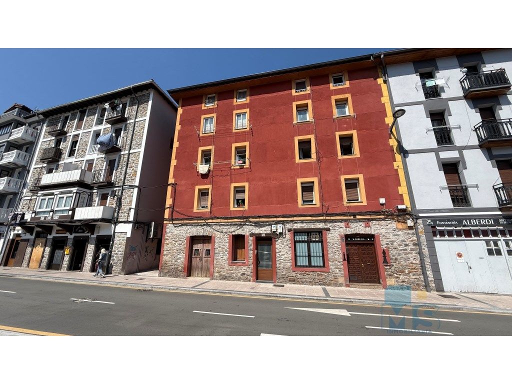 Vista exterior de Piso en venta en Beasain