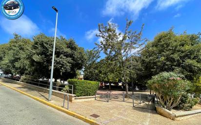 Vista exterior de Pis en venda en Chiclana de la Frontera amb Aire condicionat, Calefacció i Traster