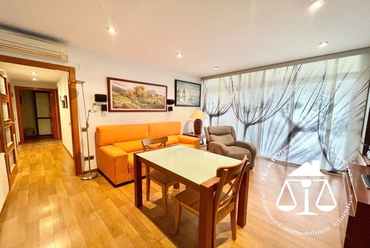 Sala d'estar de Pis en venda en  Barcelona Capital amb Aire condicionat, Calefacció i Parquet