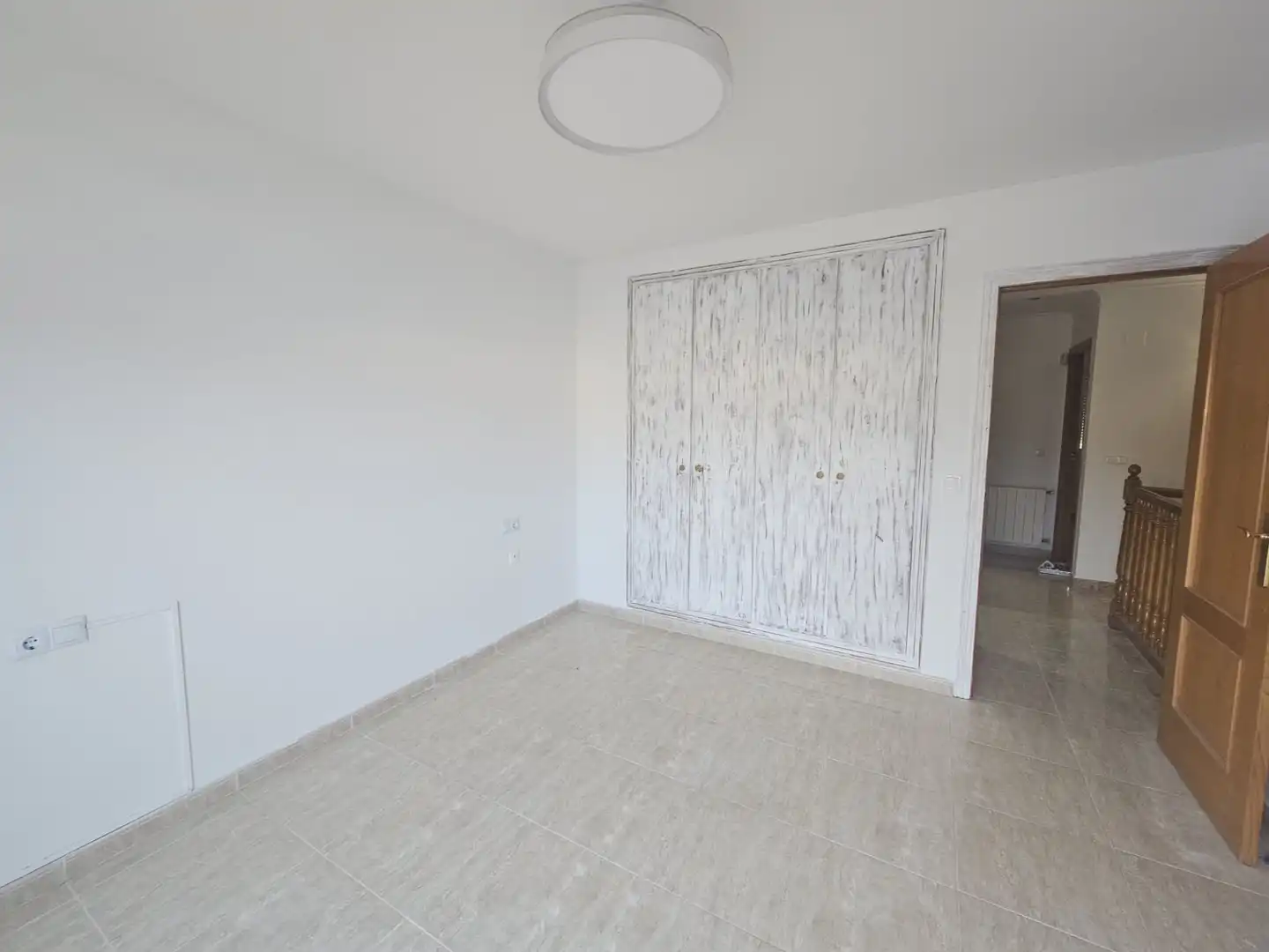 Habitación de Casa adosada en venta en Náquera con Aire acondicionado, Calefacción y Piscina comunitaria