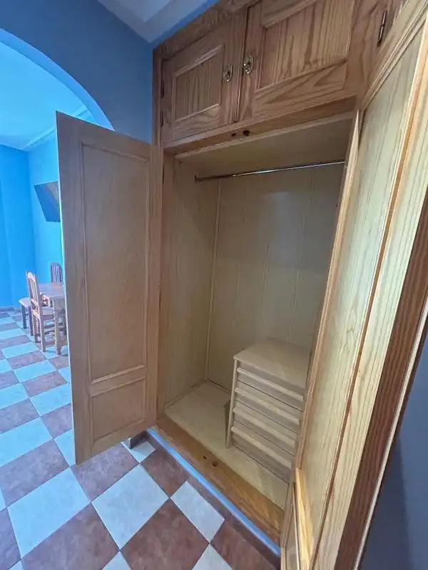 Habitación de Local en venta en Navalvillar de Pela con Aire acondicionado y Calefacción