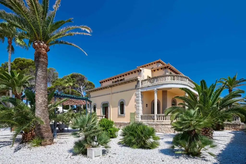 Jardí de Casa o xalet de lloguer en Capdepera amb Aire condicionat, Terrassa i Moblat