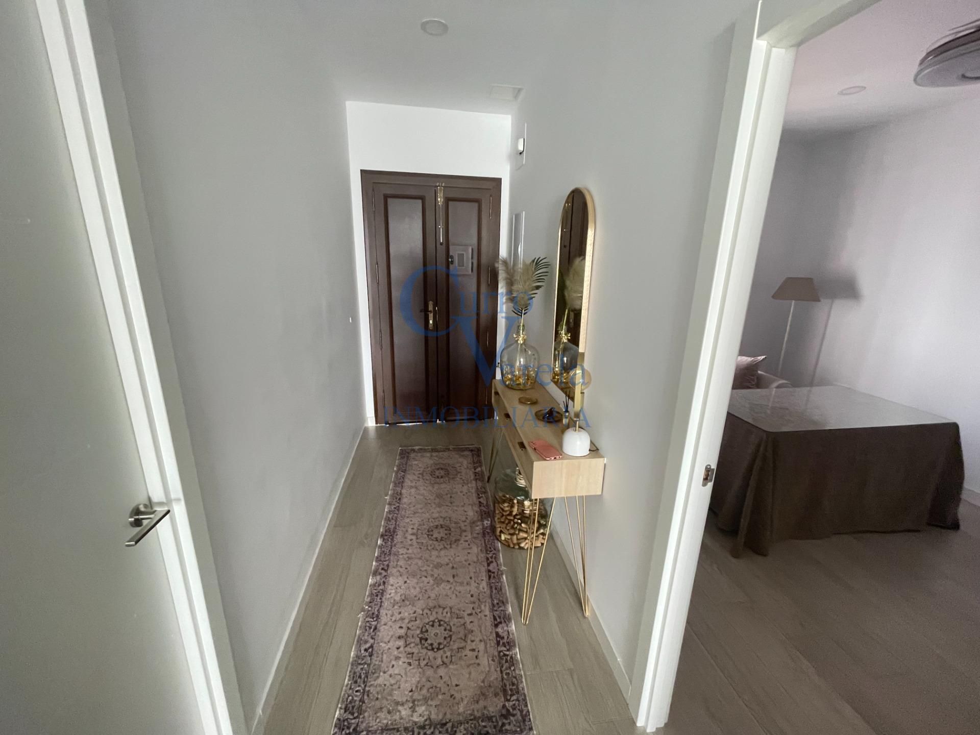 Casa adosada en venta en Dos Hermanas