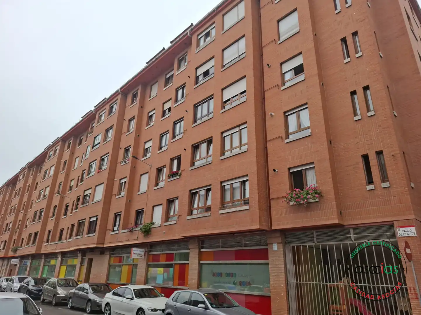 Außenansicht von Wohnung zur Miete in Gijón  mit Heizung, Parkett und Möbliert