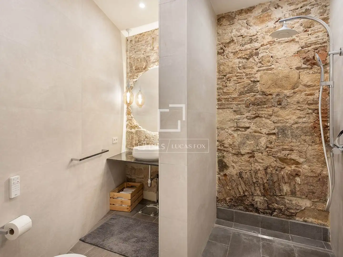 Baño de Piso en venta en Barcelona con Aire acondicionado, Calefacción y Terraza