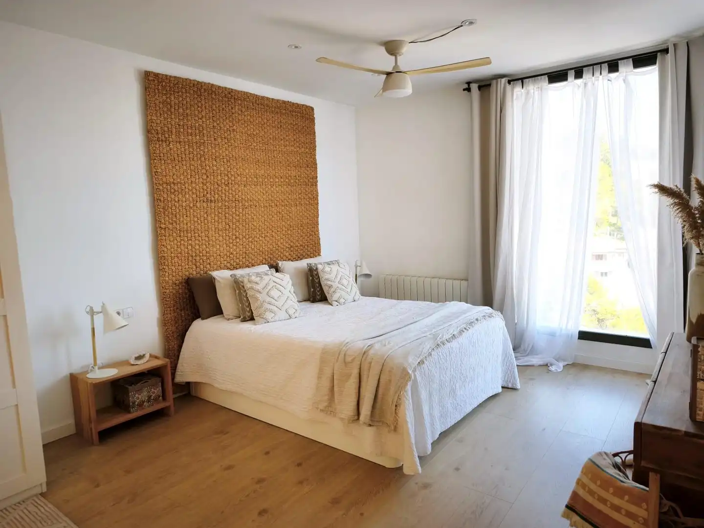 Habitación de Casa o chalet en venta en Castellar del Vallès con Calefacción, Jardín privado y Parquet