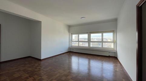 Foto 3 von Wohnung zur Miete in Rúa San Andrés, Ensanche, A Coruña Capital