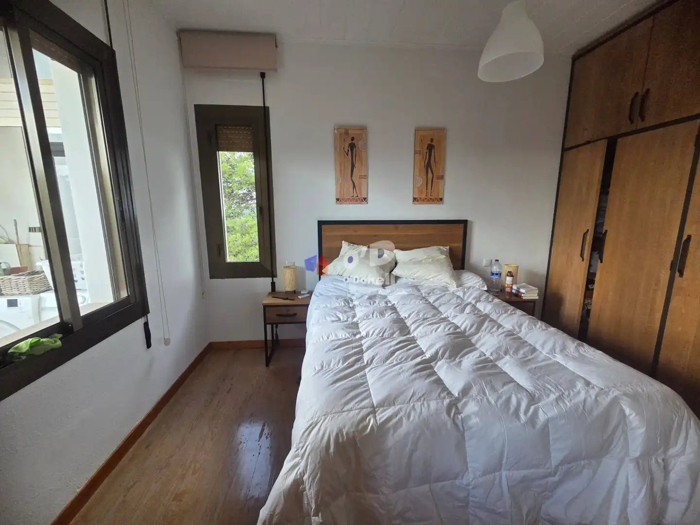 Dormitori de Pis en venda en Barcelona amb Jardí privat, Terrassa i Traster